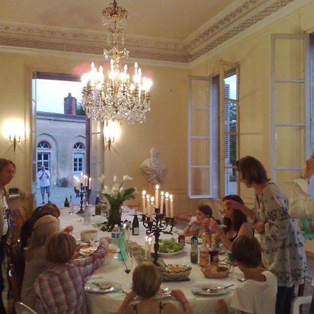 Le Chateau De Bressey & Son Orangerie Exteriér fotografie