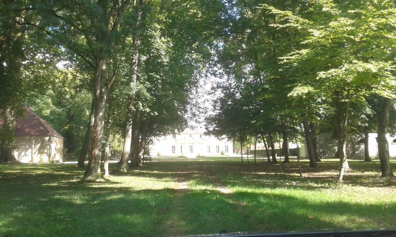 Le Chateau De Bressey & Son Orangerie Exteriér fotografie