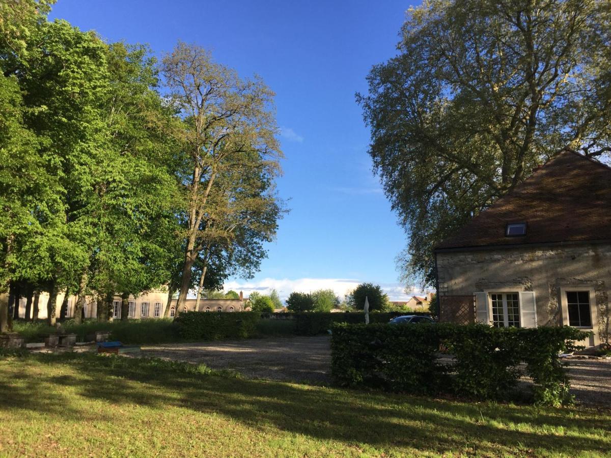 Le Chateau De Bressey & Son Orangerie Exteriér fotografie