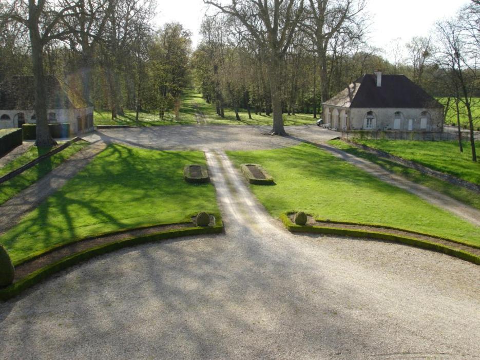Le Chateau De Bressey & Son Orangerie Exteriér fotografie
